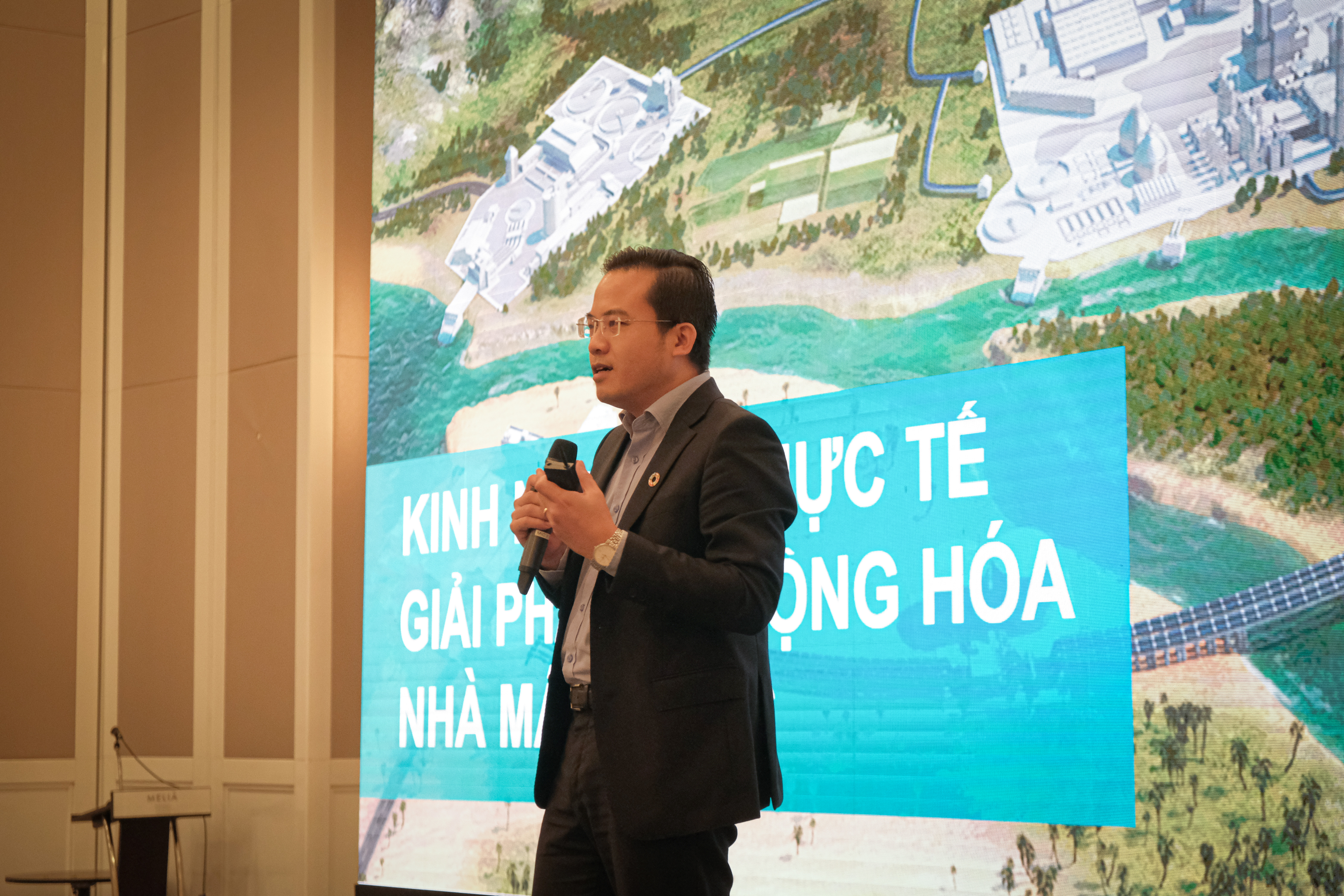 Ông Hoàng Minh Dũng